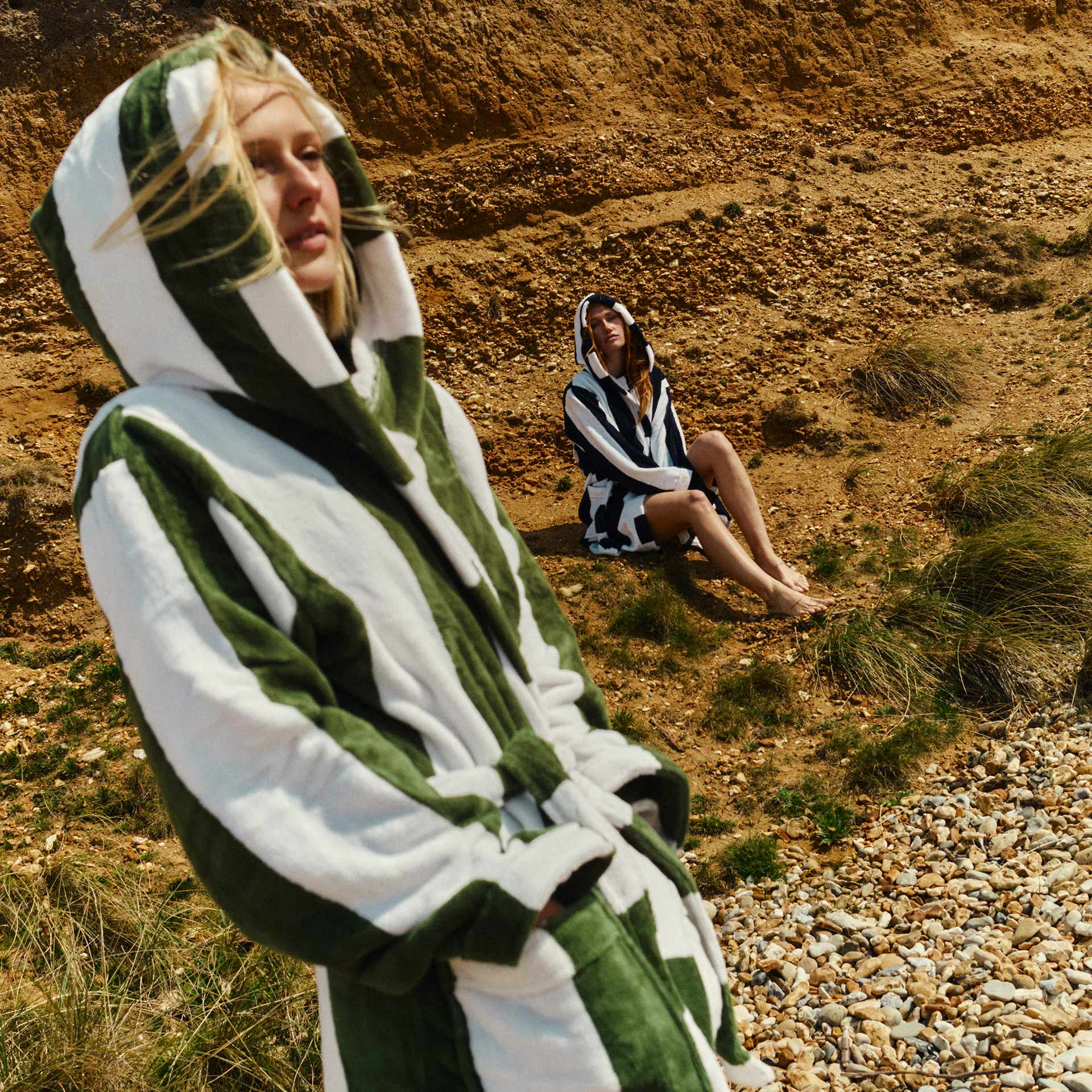 Cabana Beach Robe - Image 9
