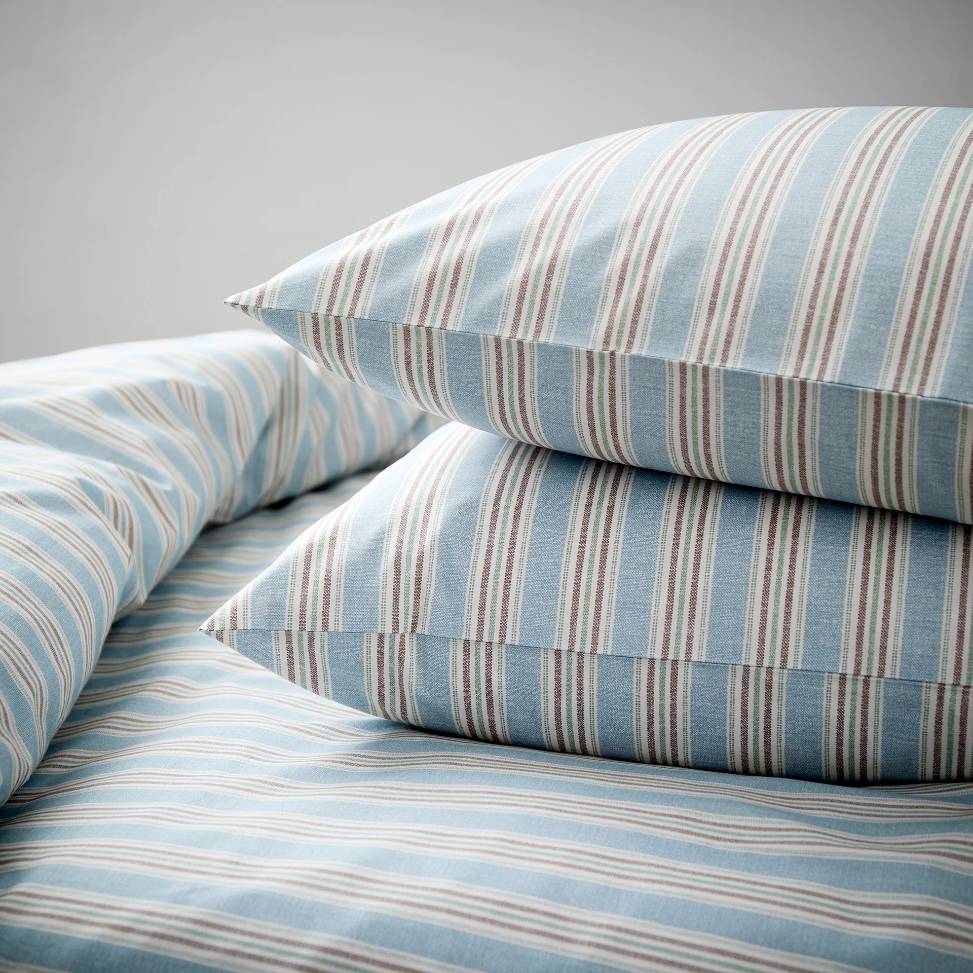 Calder Stripe Standard Pillowcase Pair - Image 3