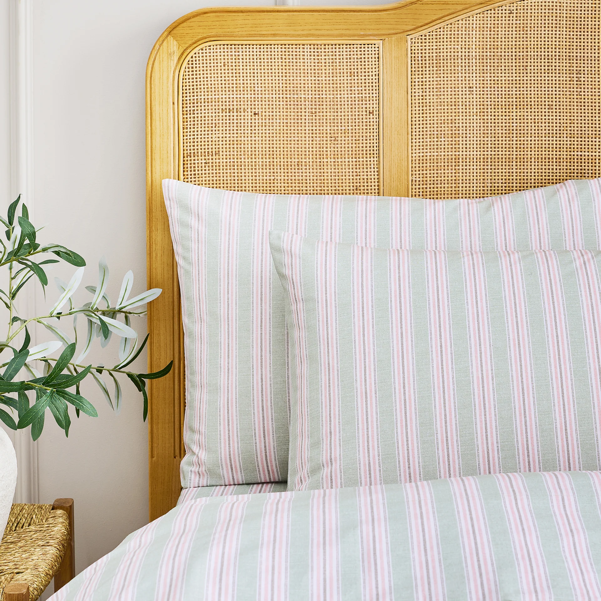 Calder Stripe Standard Pillowcase Pair - Image 5