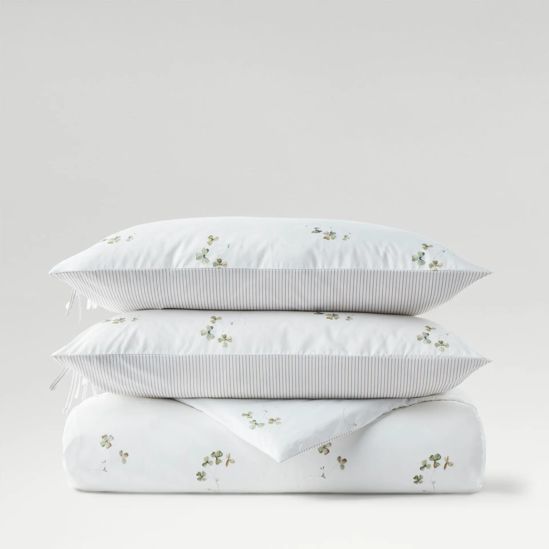Clover Duvet Set