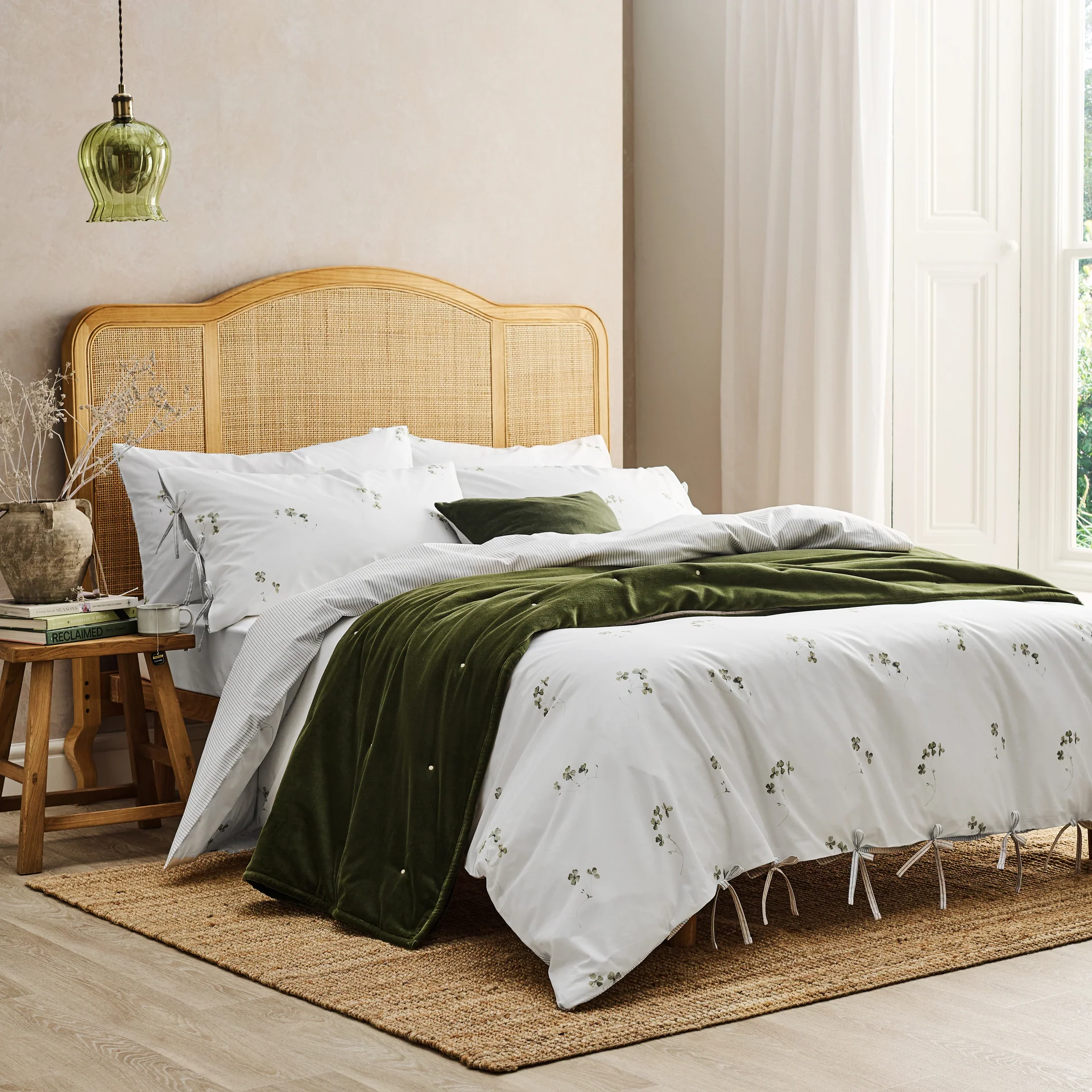 Clover Duvet Set - Image 2