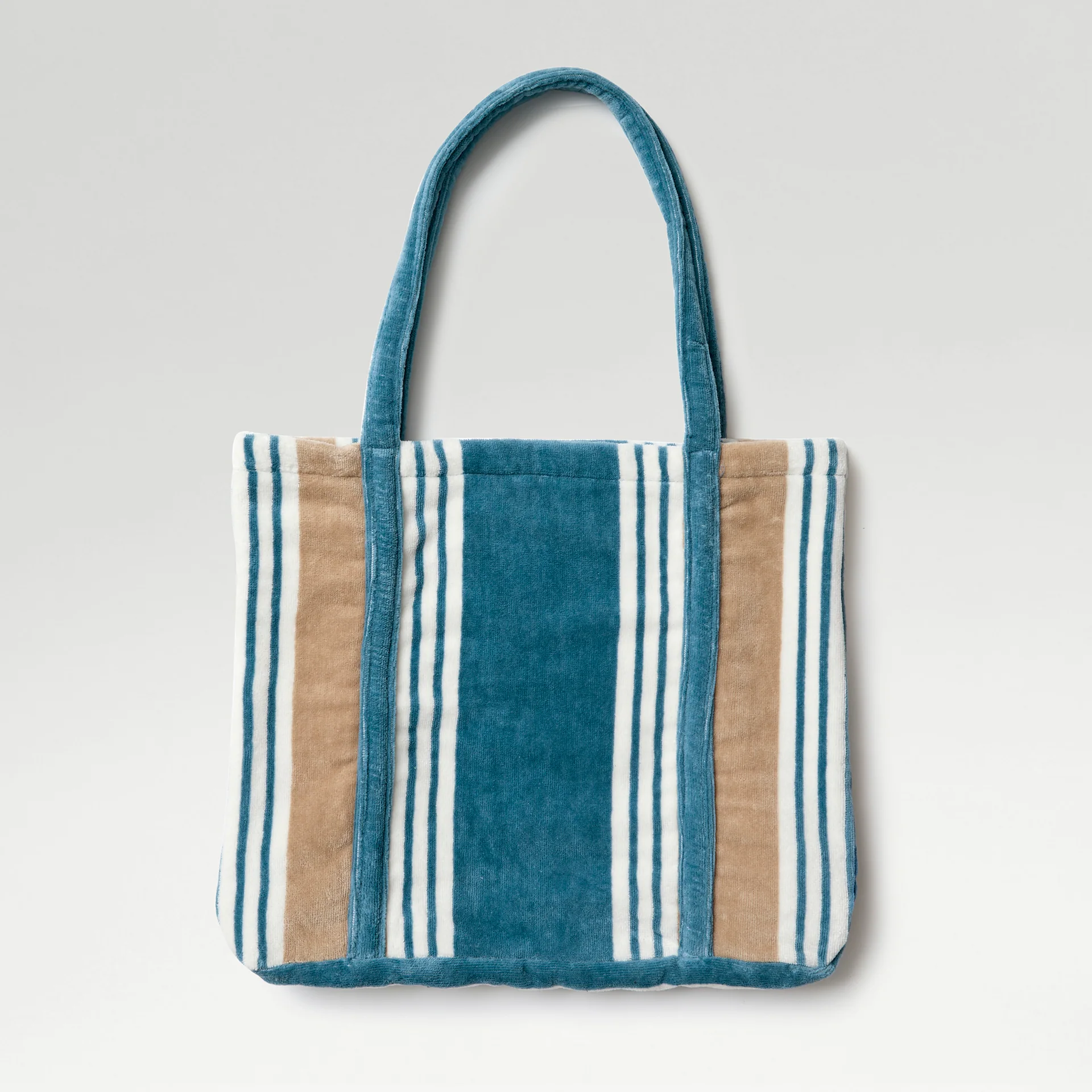 College Beach Bag - Image 4