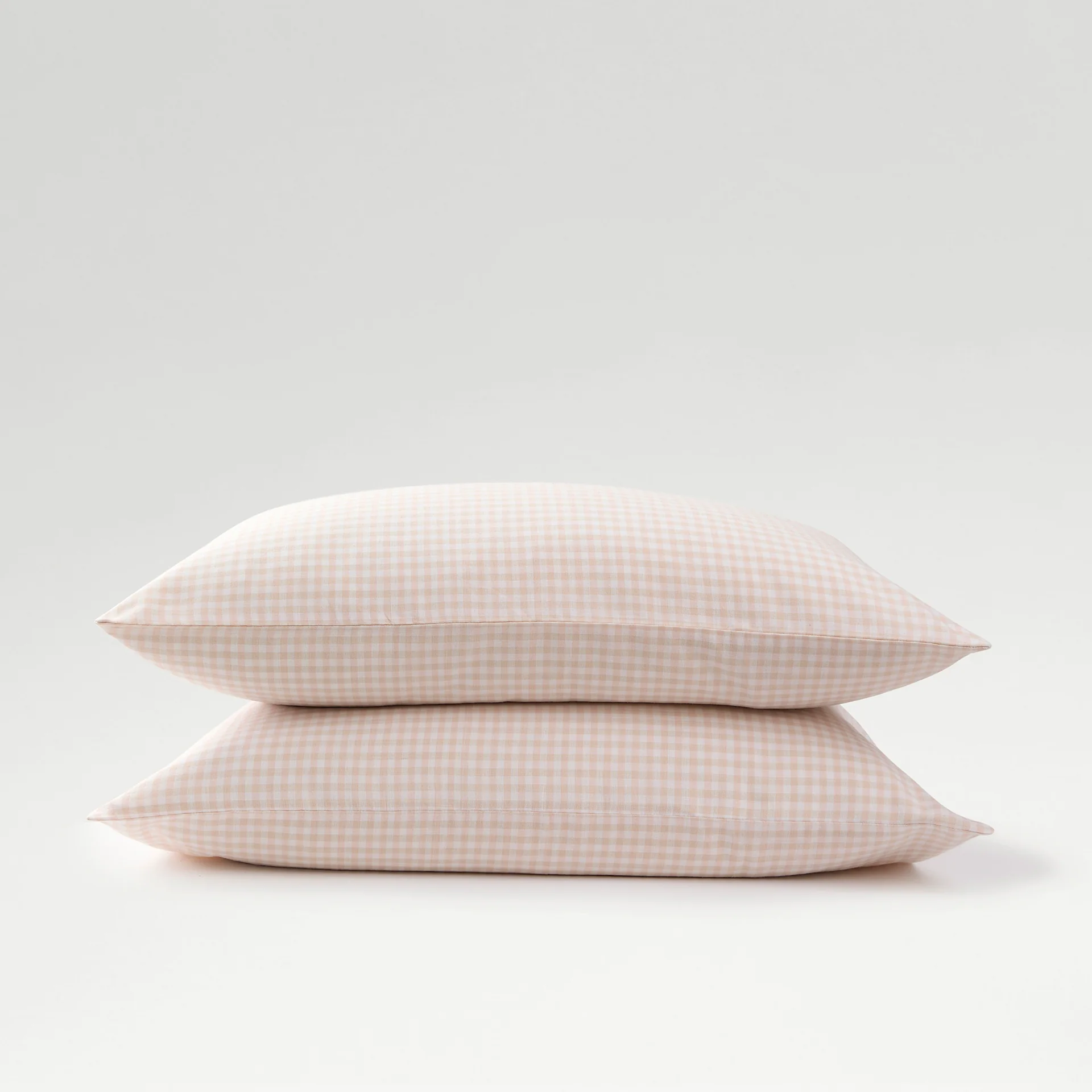 Gingham Yarn Dye Standard Pillowcase Pair - Image 4