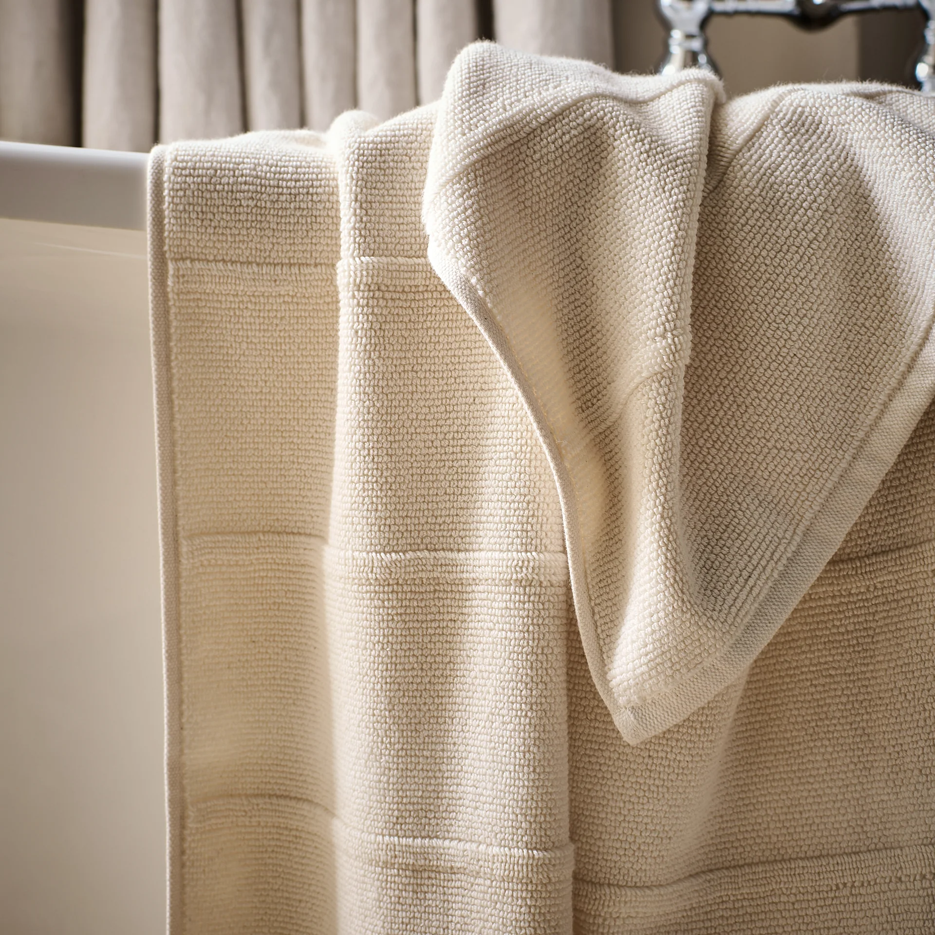 Highgate Towel - Image 18