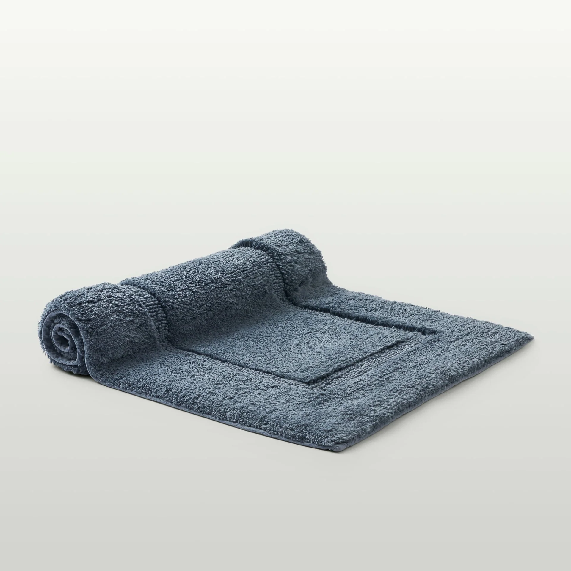 Signature Indulge Bath Mat - Image 10