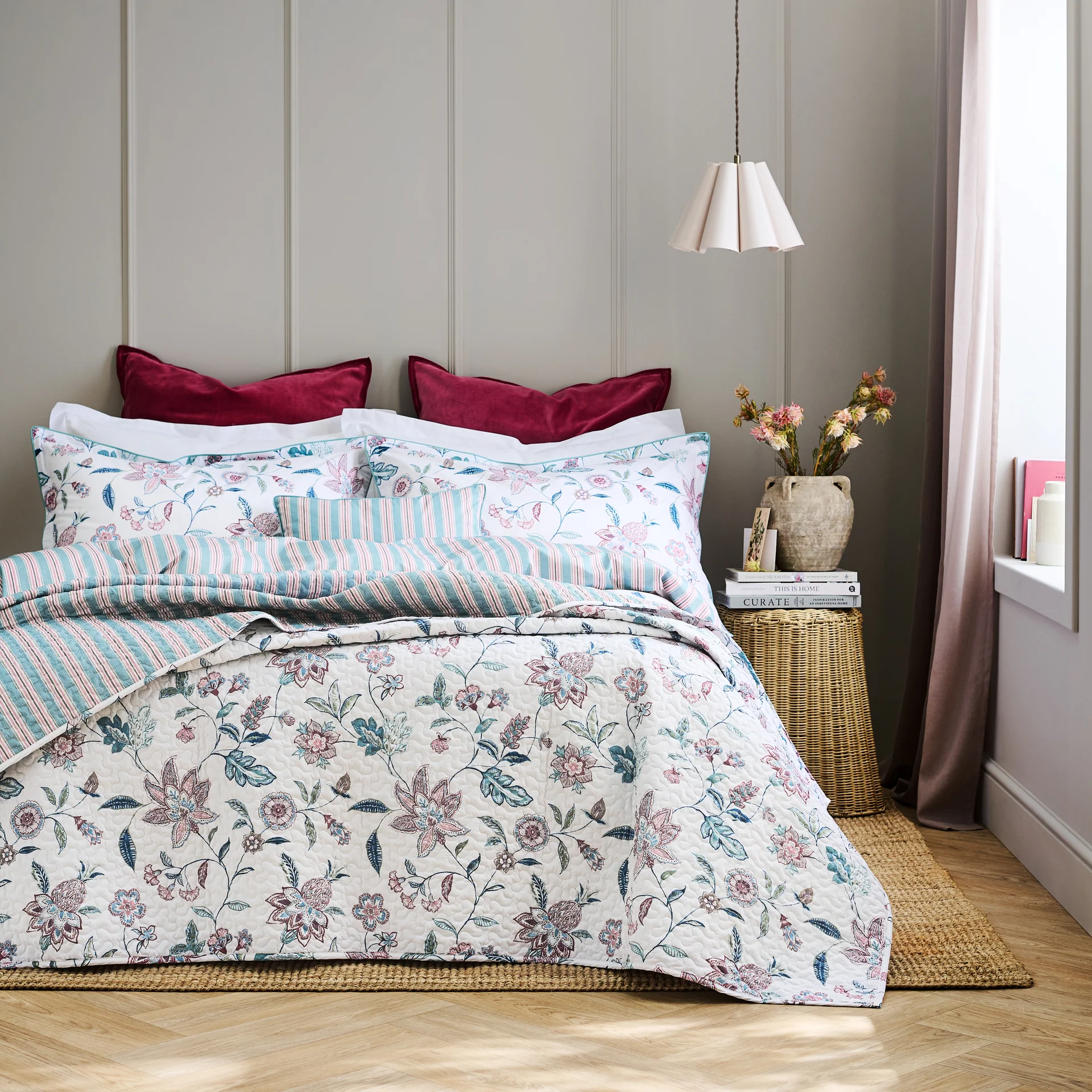 Kew Boudoir Cushion - Image 9