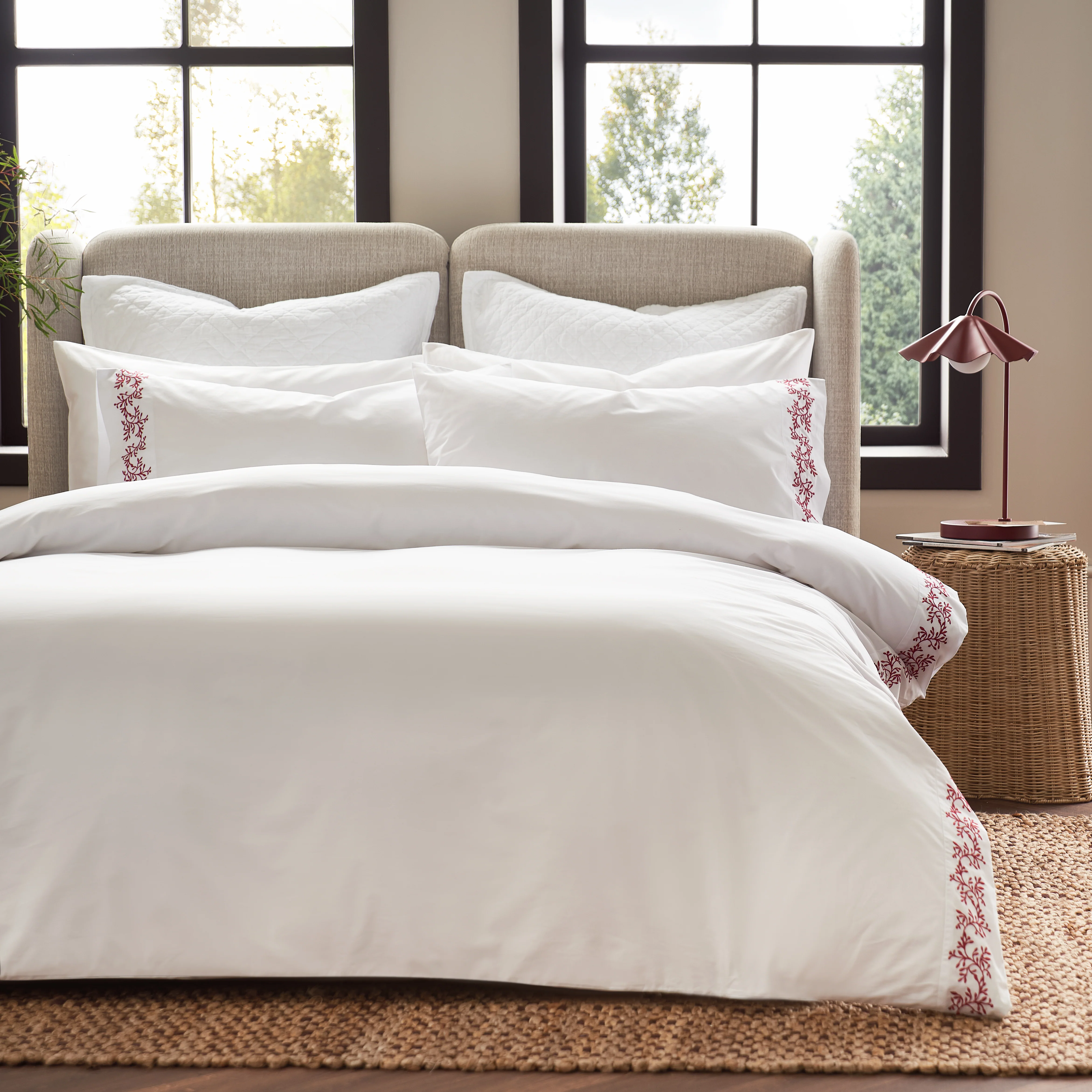 Mistletoe Duvet Set - Image 11