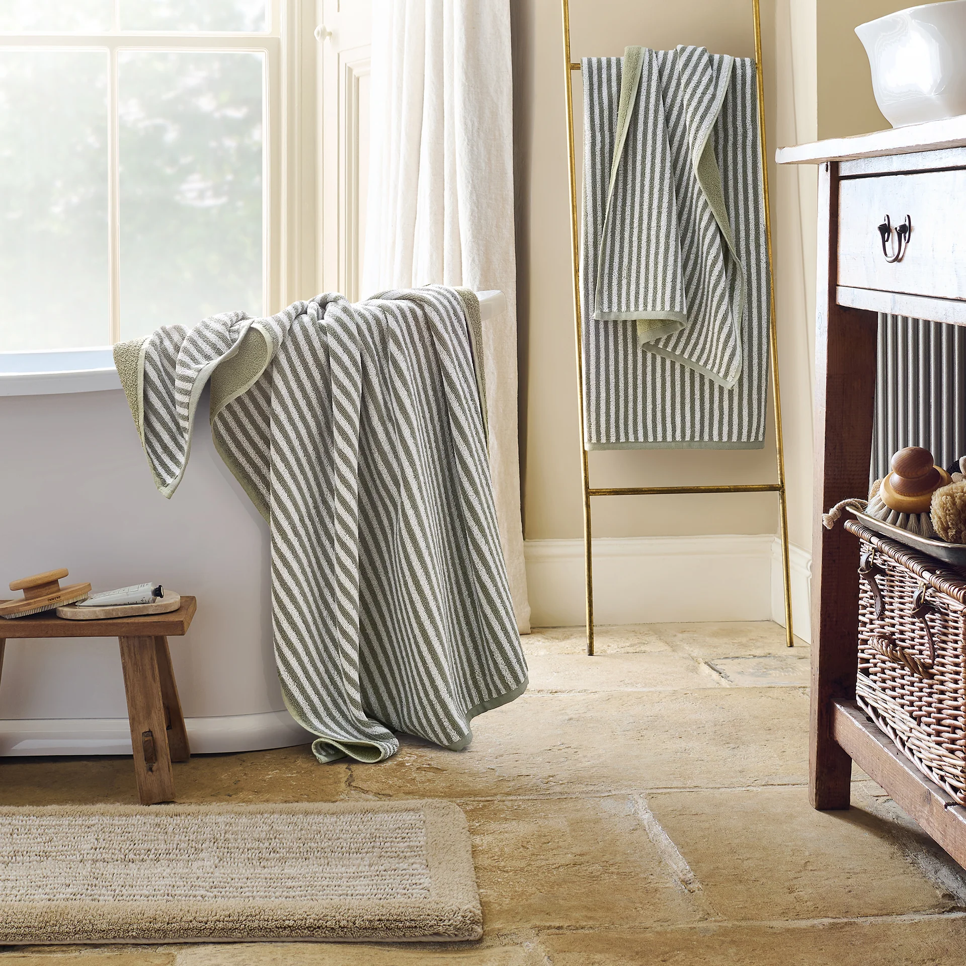 Portobello Stripe Towel - Image 31