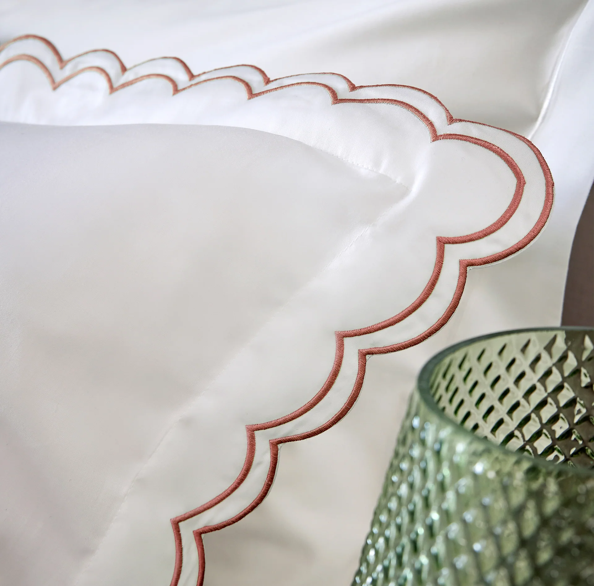 Scallop Edge Duvet Set - Image 4