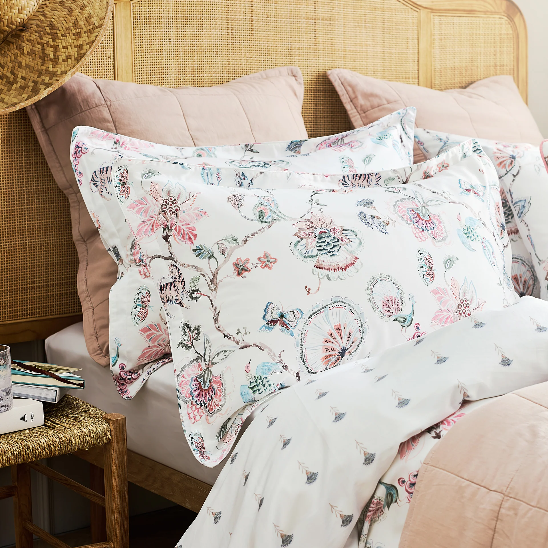 Tropical Floral Duvet Set - Image 12
