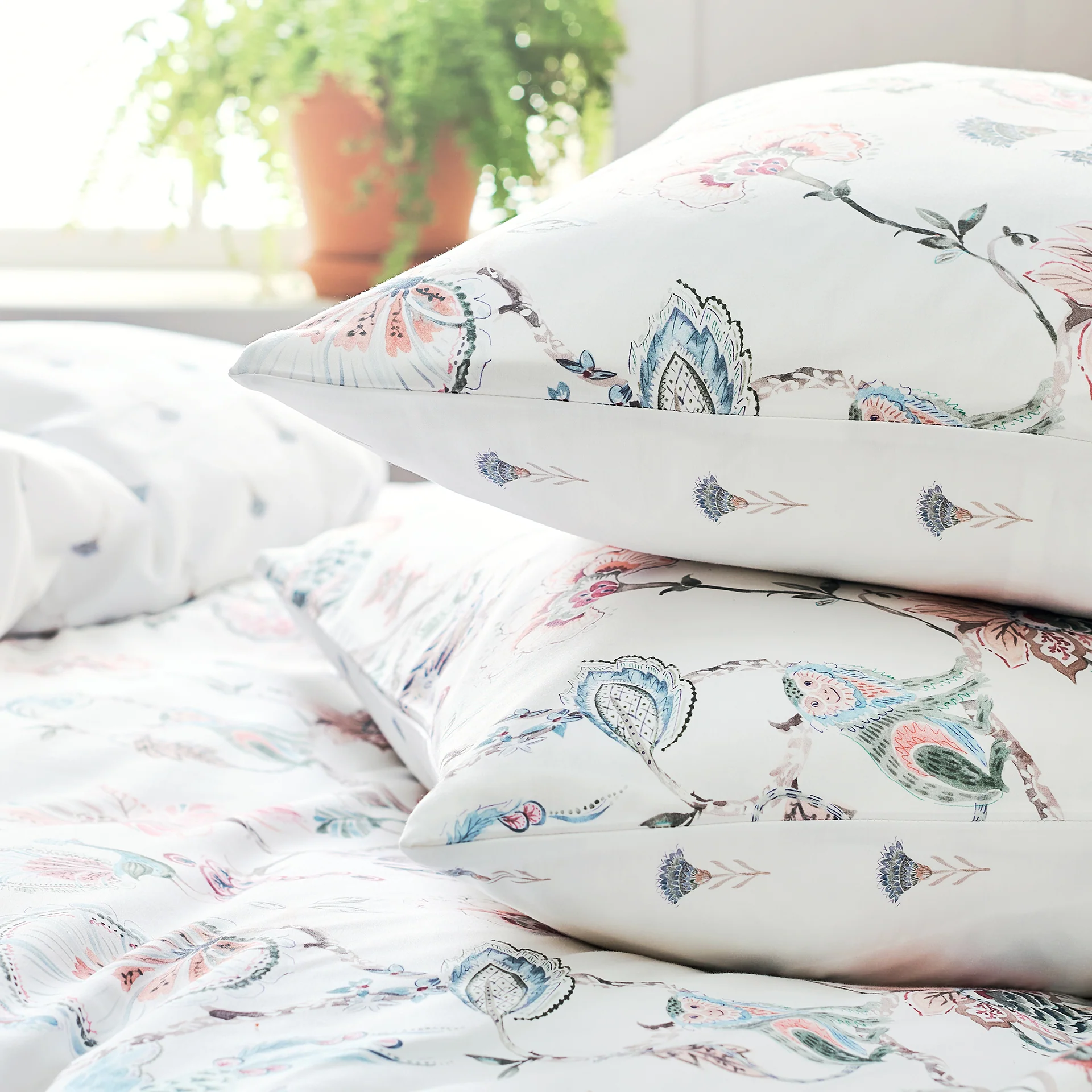 Tropical Floral Standard Pillowcase Pair - Image 6