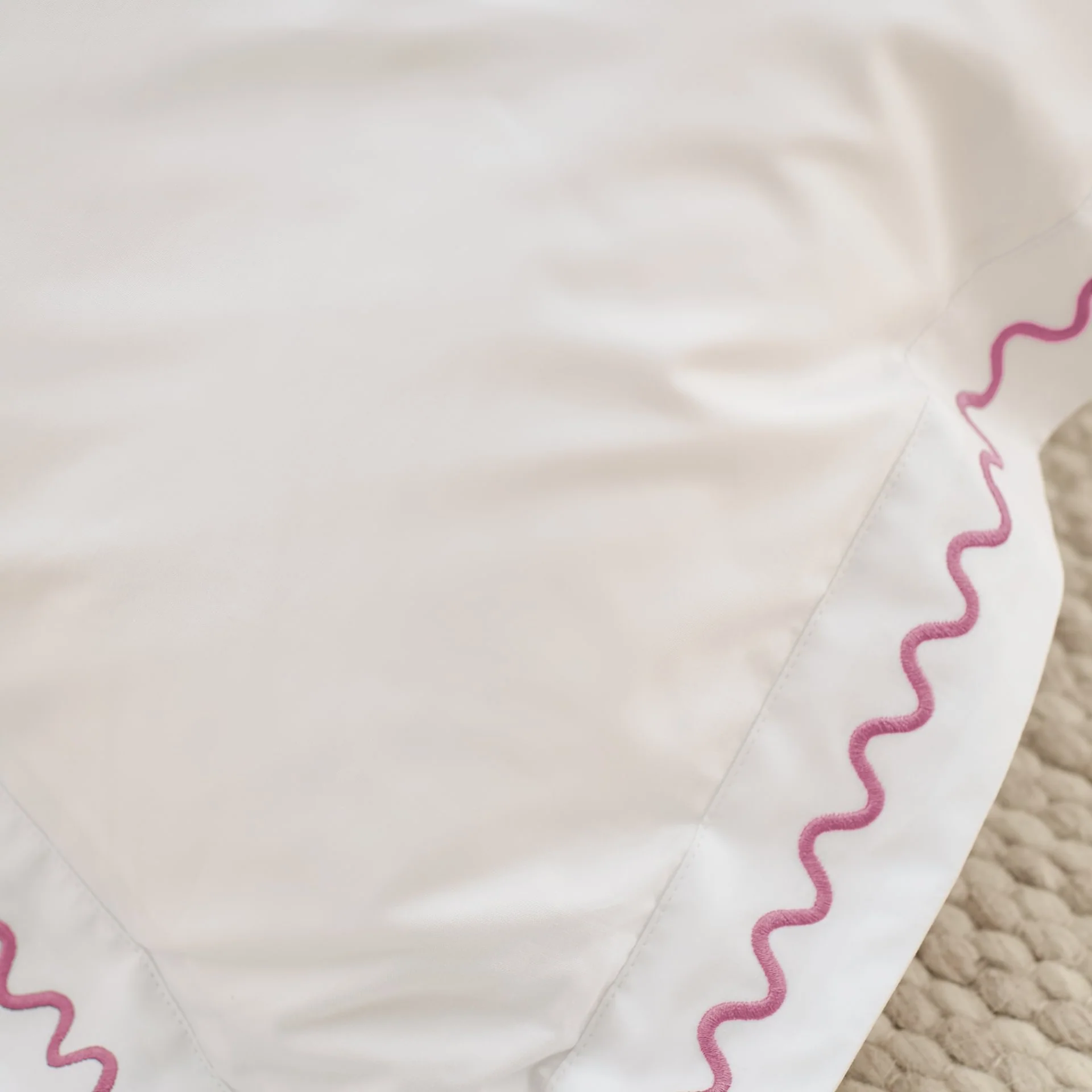 Wave Embroidery Duvet Set - Image 10