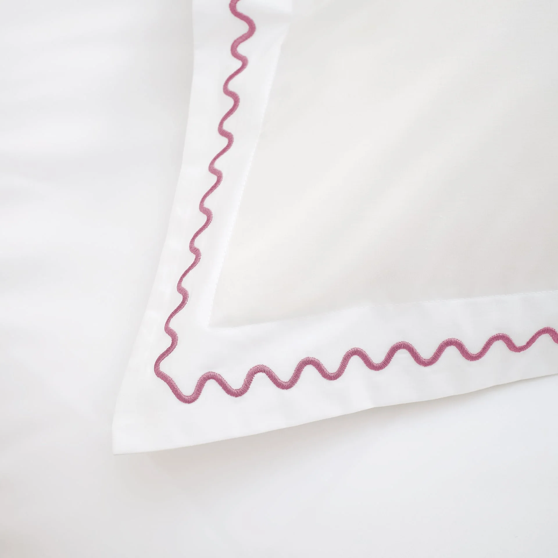 Wave Embroidery Duvet Set - Image 12